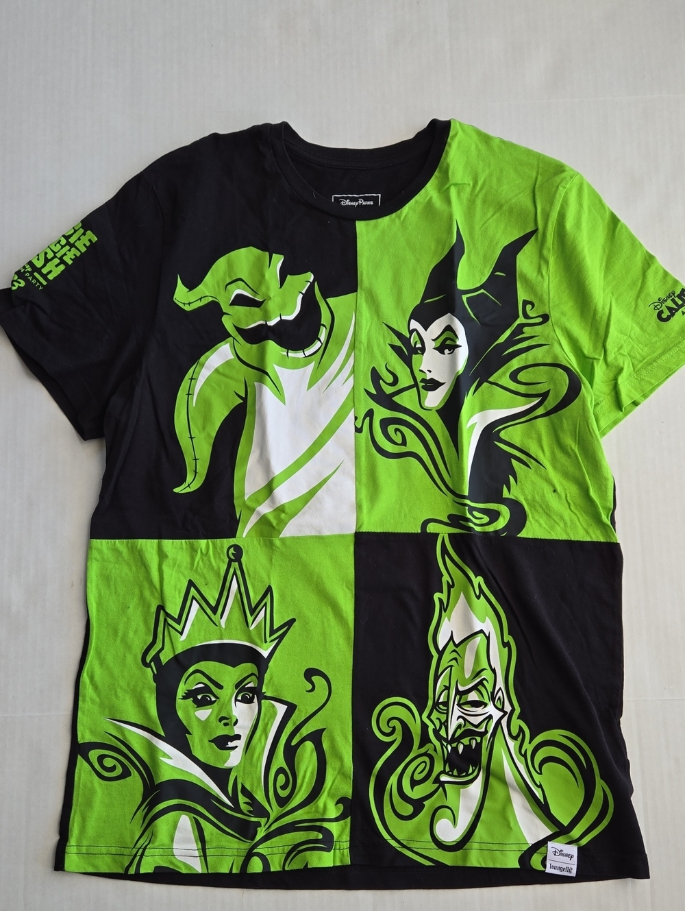 Disney Villains Women's Graphic T-shirt - Black & Neon Green Large